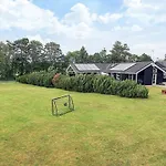 5 Star Holiday Home In Hadsund *