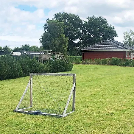 10 Person In Hadsund