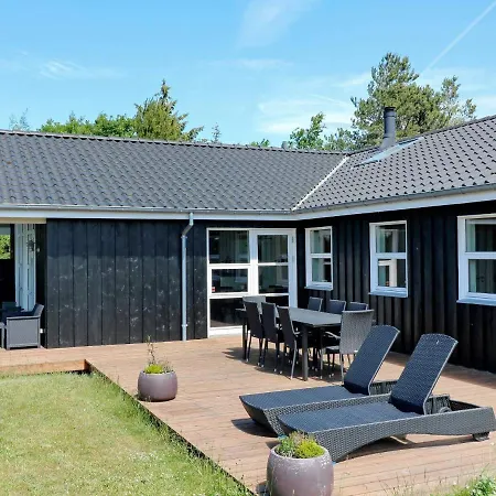 Holiday home 10 Person In Hadsund