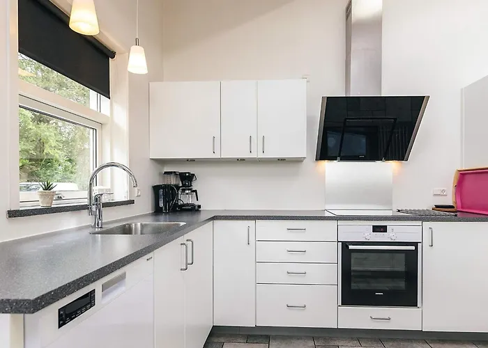 10 Person In Semesterbostad