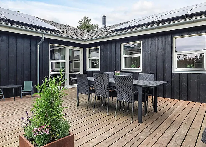 Semesterbostad 10 Person In *