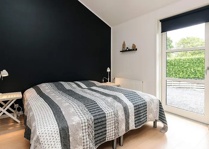 10 Person In Hadsund