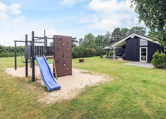 Semesterbostad 10 Person In