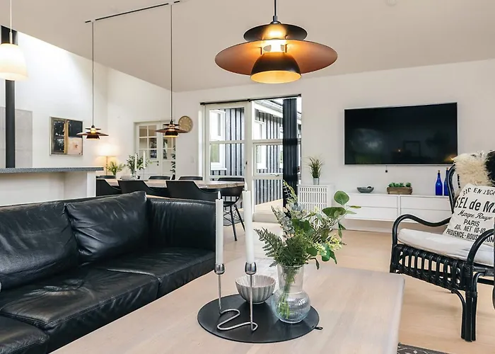 Semesterbostad 10 Person In *