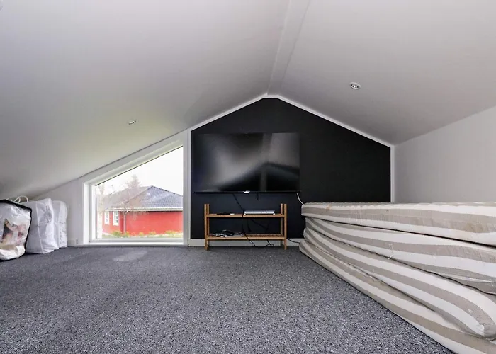 Semesterbostad 10 Person In