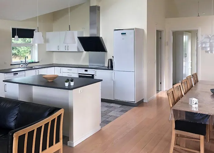 Semesterbostad 10 Person In *